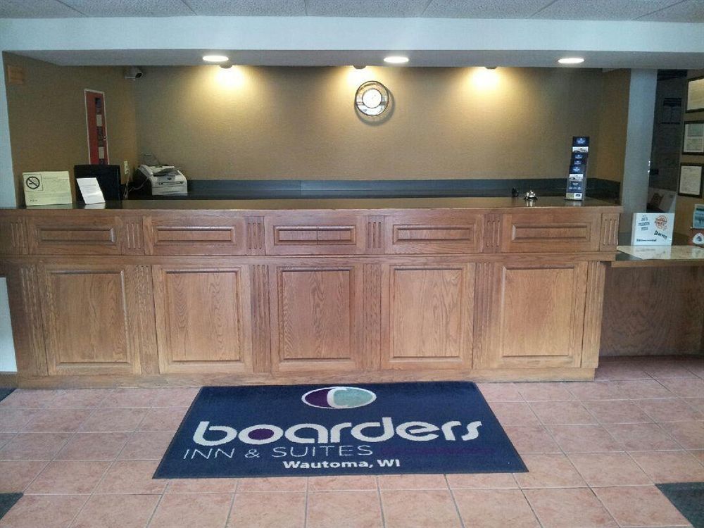 Boarders Inn & Suites By Cobblestone Hotels - Wautoma ภายนอก รูปภาพ