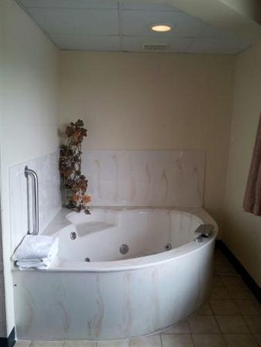 Boarders Inn & Suites By Cobblestone Hotels - Wautoma ภายนอก รูปภาพ